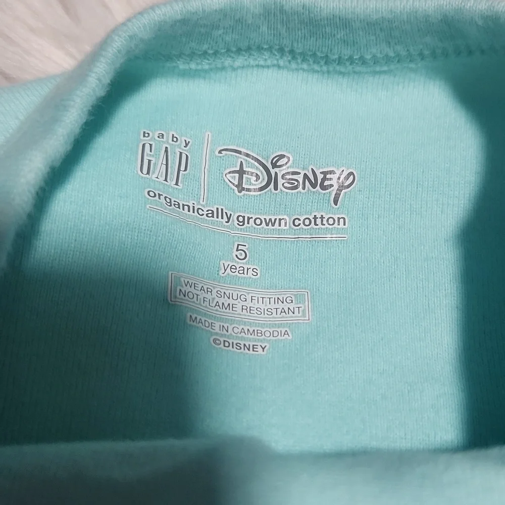 GAP Pajamas- Size 5